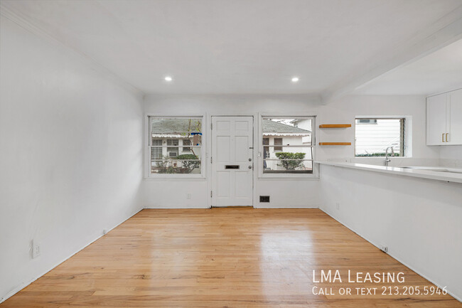 Building Photo - Bright & Modern 1-Bedroom | Newly Renovate...