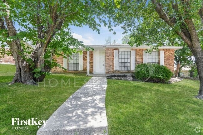 Building Photo - 3106 Overglen Dr