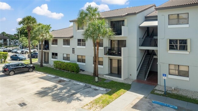 Building Photo - 7200 NW 179th St
