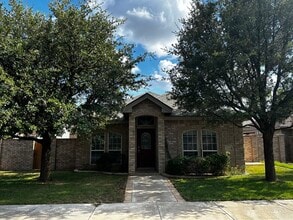 Building Photo - 3105 Southridge Ct