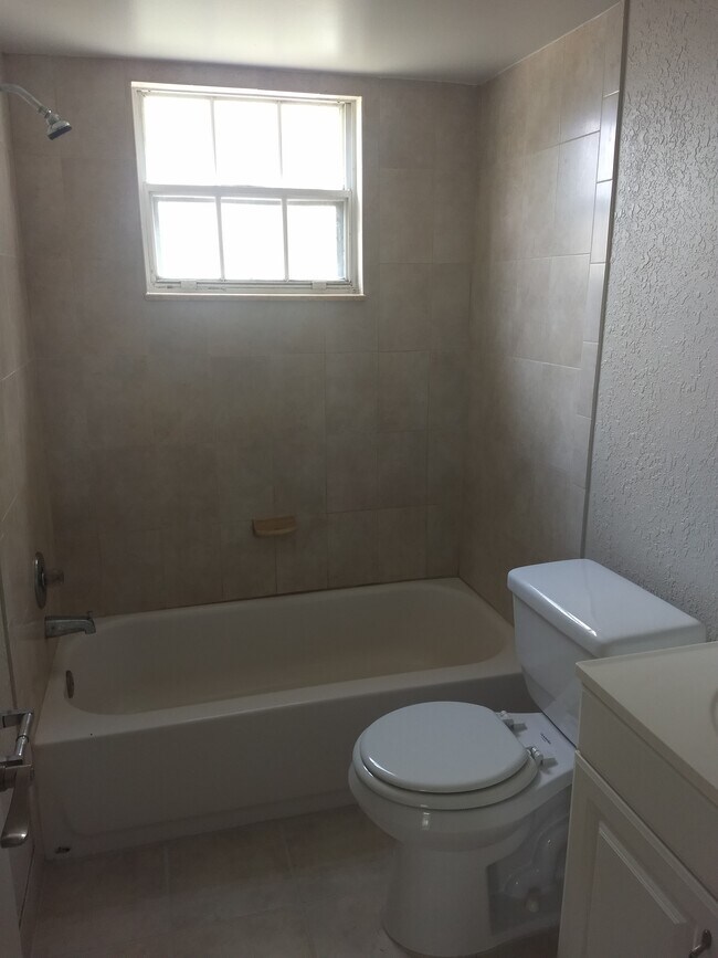 Foto del edificio - 1503 SE Royal Green Cir