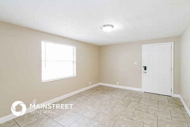 Foto del edificio - 3204 N Highland Ave