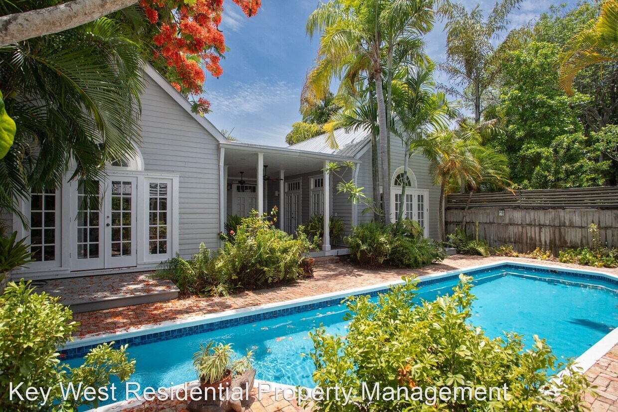 Foto principal - 2 br, 2 bath House - 1215 Varela Street #D