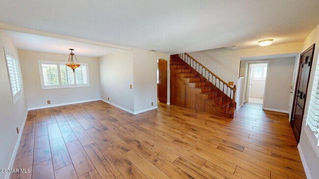 Foto del edificio - 2431 Deerfield Ct