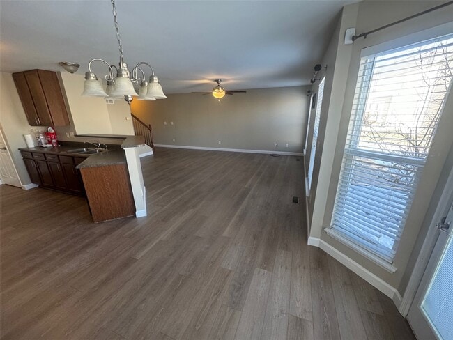 Building Photo - 410 Briarcommon Dr