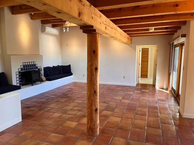 Foto del edificio - 1323 Cibola Circle *LEASE PENDING*