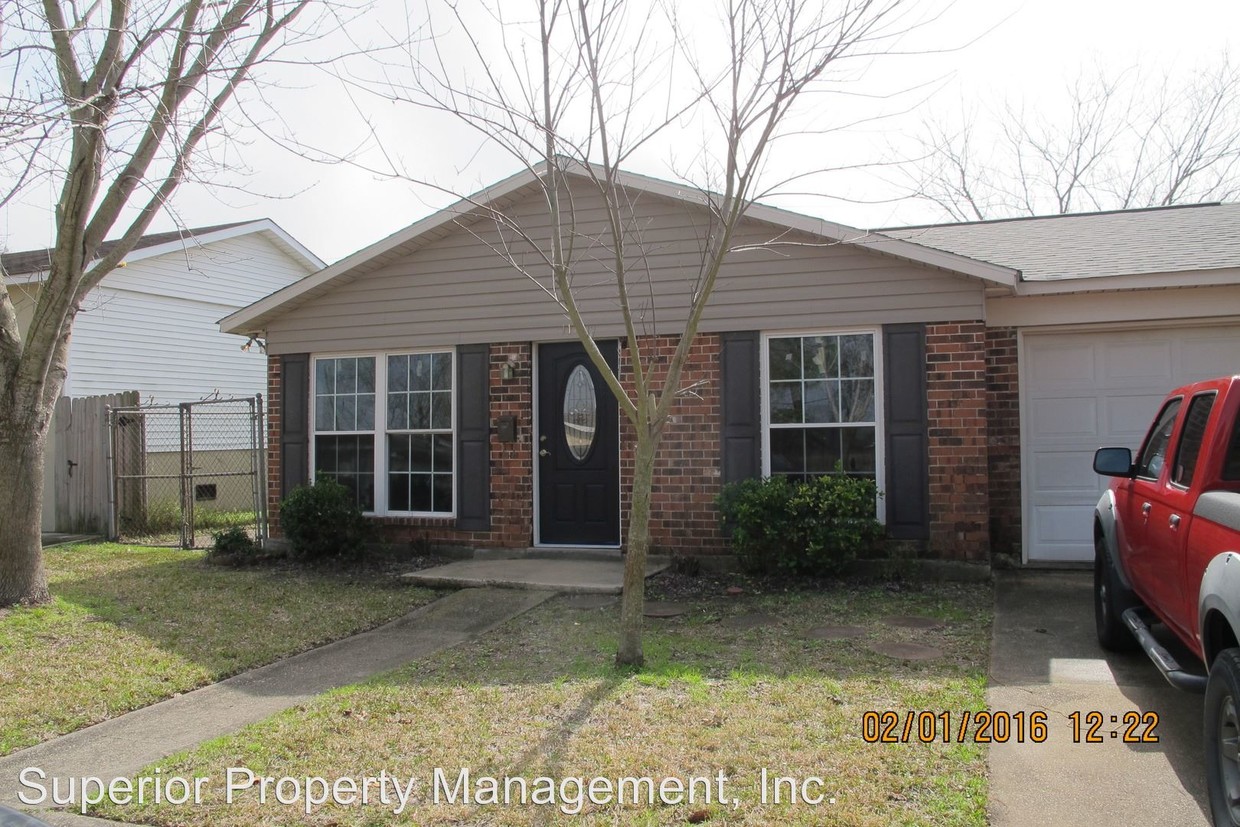Foto principal - 117 Georgetown Dr