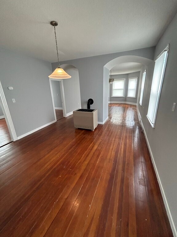 Foto del edificio - 168 Hemlock St