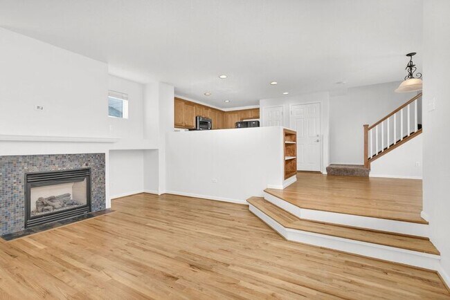Foto del edificio - 2758 Central Park Blvd