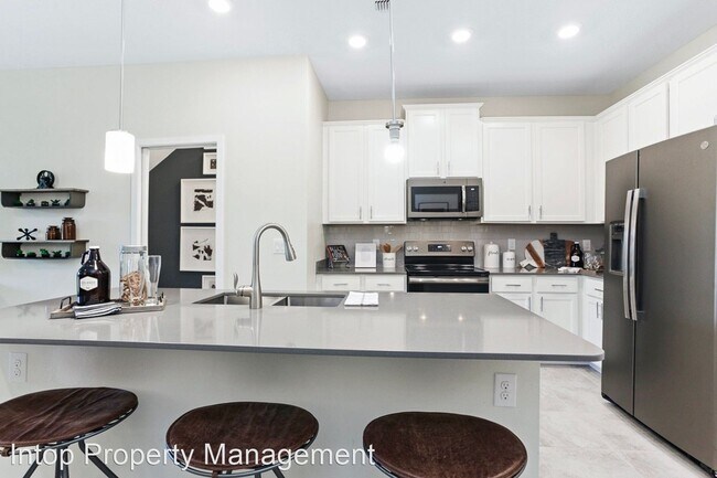 Foto del edificio - 3 br, 2.5 bath House - 9818 Red Eagle Dr