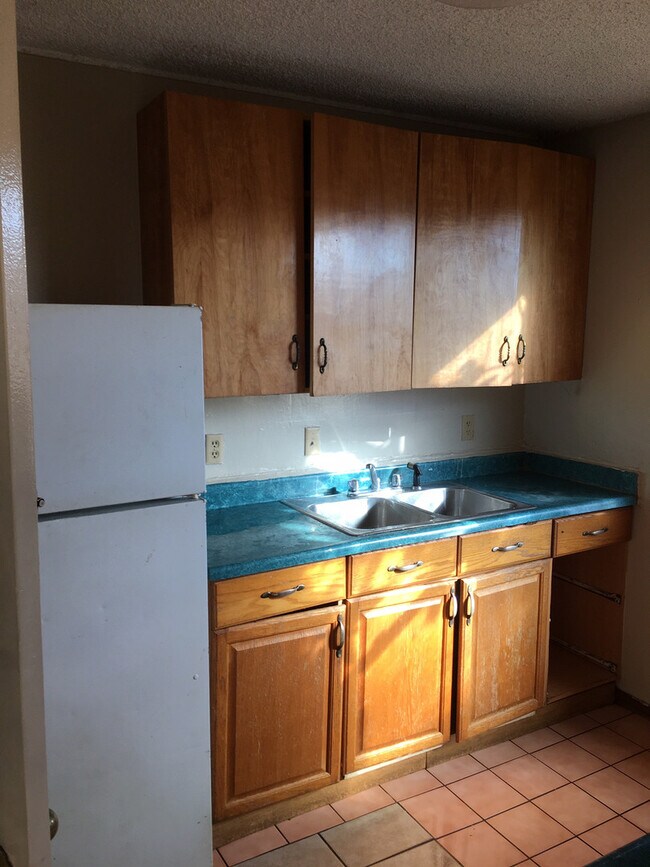 Building Photo - 3 bedroom 1.5 bath home in Ulu Wehi