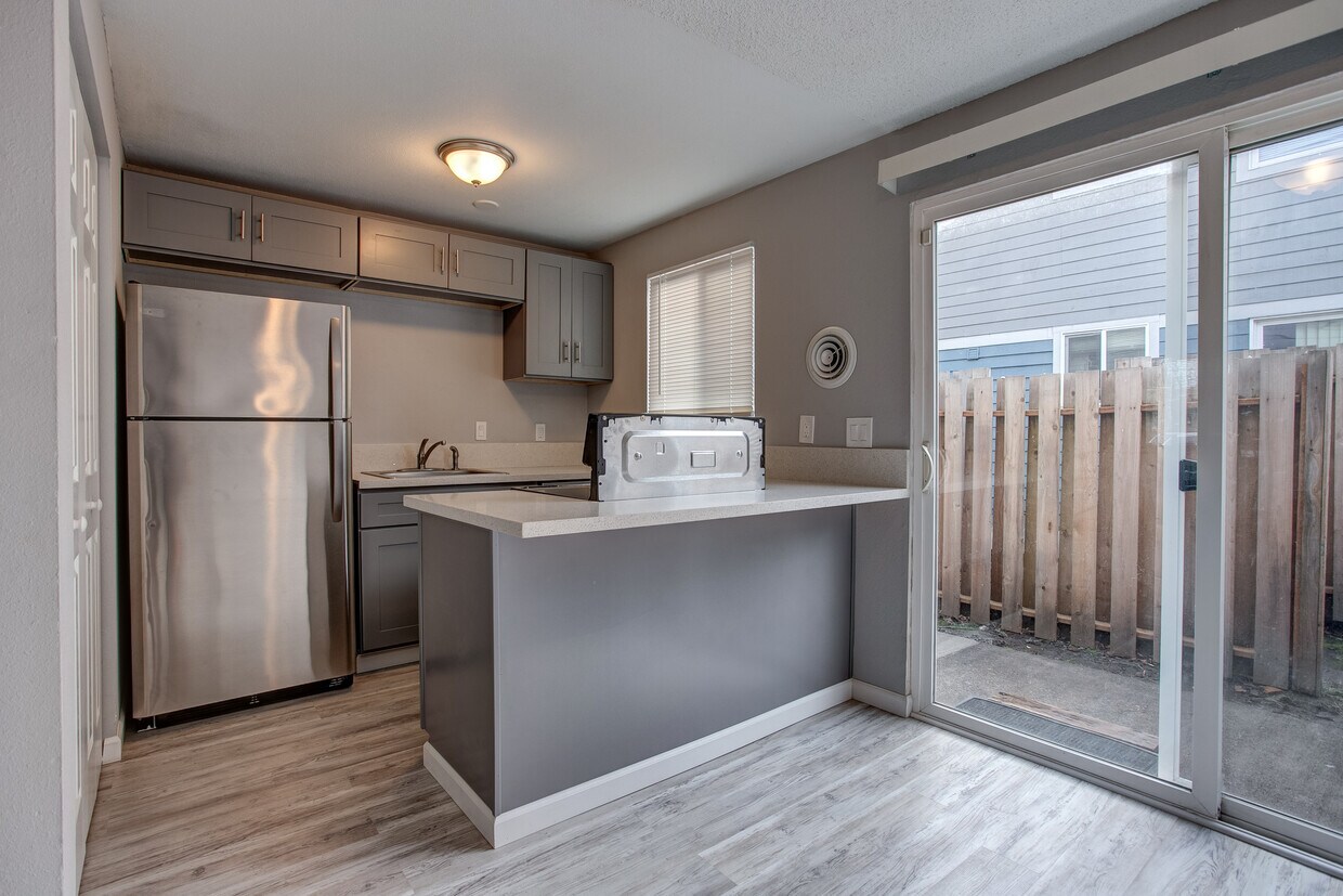 Saint Mary’s Crossings ApartmentsSMAR45 Apartments in Beaverton, OR