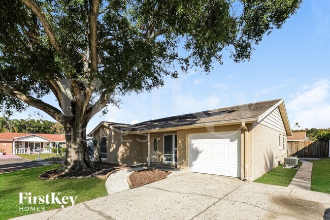 Foto del edificio - 6803 Fernfield Ct