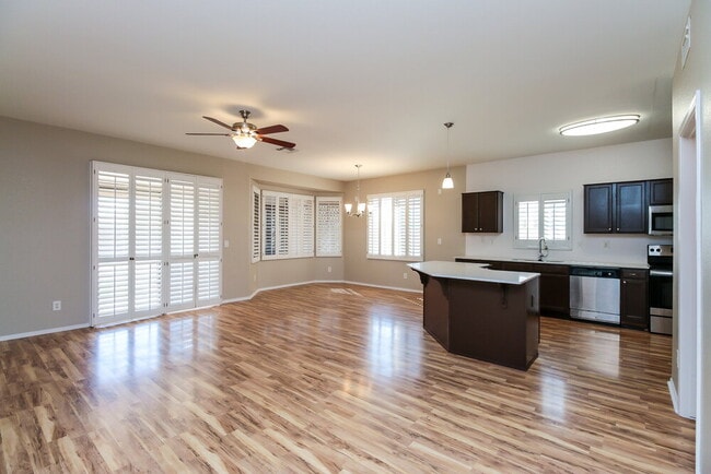 Building Photo - 11231 E Covina Cir
