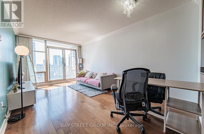 Building Photo - 1512-10-3510 Navy Wharf Ct