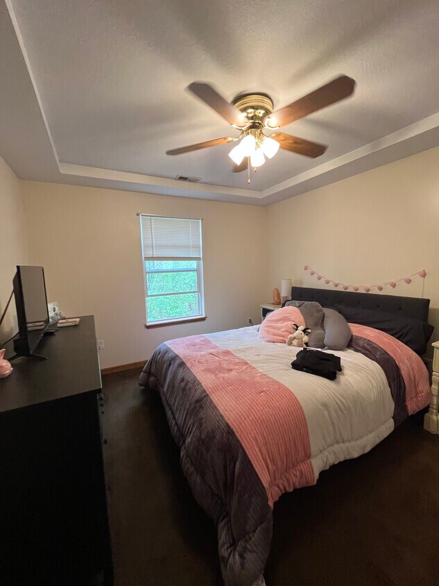 Foto principal - 408 Blake Anthony Dr