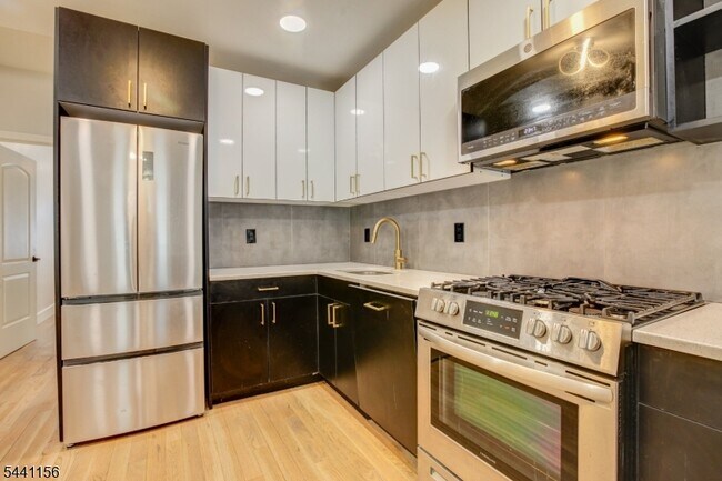 Foto del edificio - 623 38th St