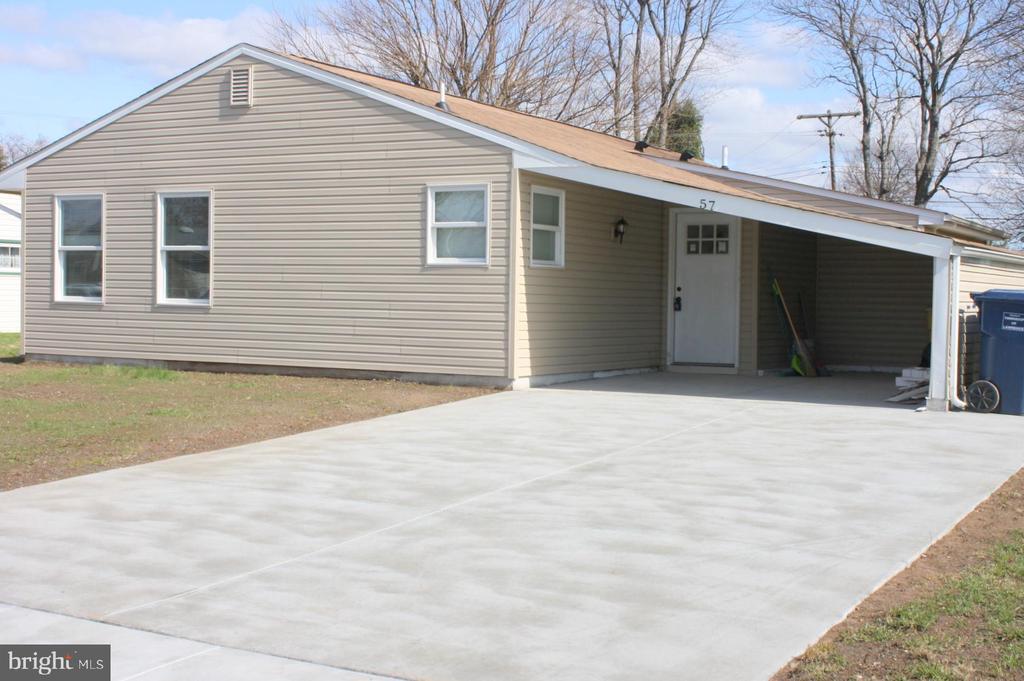 Foto principal - 57 Swan Ln