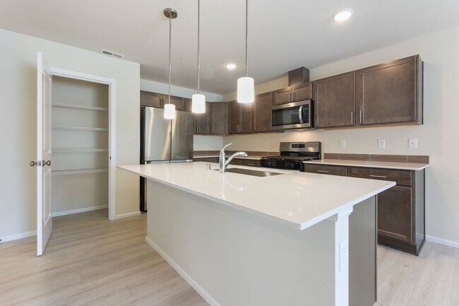 Foto del edificio - 7801 24th Ct SE