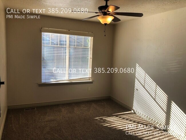 Foto del edificio - Spacious 3-Bedroom Townhome in South Jordan