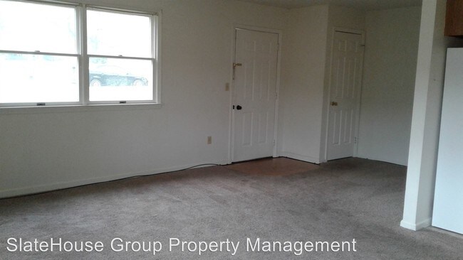 Building Photo - 1036 Reinoehl St