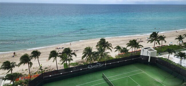 Foto del edificio - 19111 Collins Ave