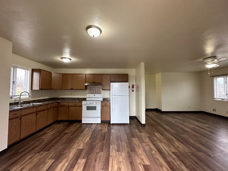 350 N 100 E Unit 312, LaGrange, IN 46761 Room for Rent in LaGrange