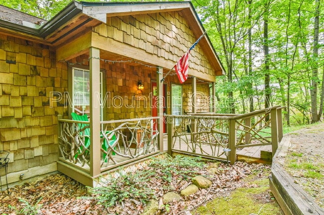 Photo - 1026 Satterfield Rd House