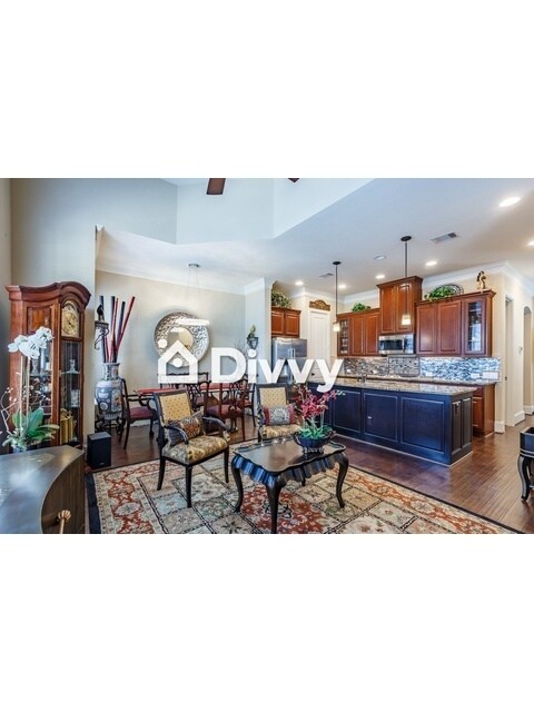 Building Photo - 2702 Church Wood Dr