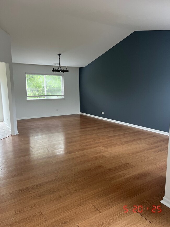 Building Photo - 1429 Meadowsedge Ln