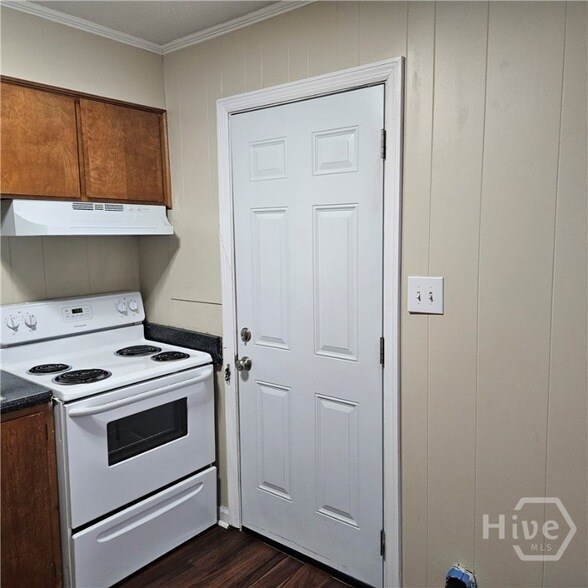 Foto del edificio - 4407 Caroline Dr