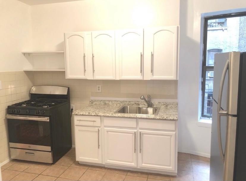 Primary Photo - 525 W 138th St