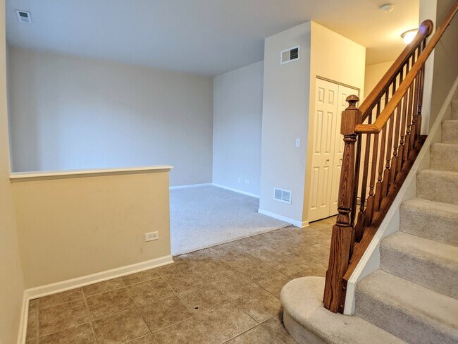 Foto del edificio - 2221 S Crambourne Way