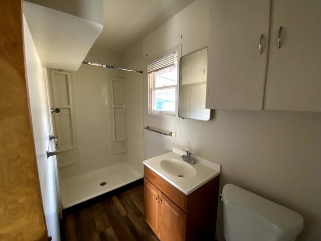 Building Photo - 5773 Stratton Ln