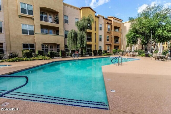 Foto del edificio - 14575 W Mountain View Blvd