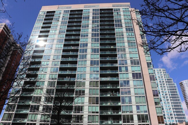 Foto del edificio - 20 Newport Pky