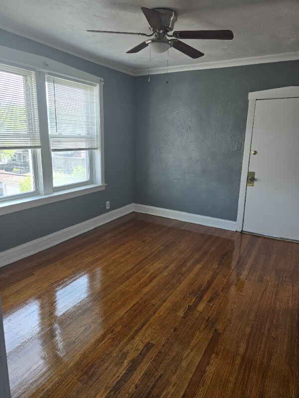Foto del edificio - 8936 S Ashland Ave