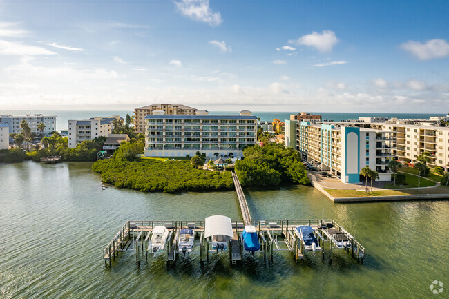 19519 Gulf Blvd Indian Shores, FL - Dolphin Key Condominiums