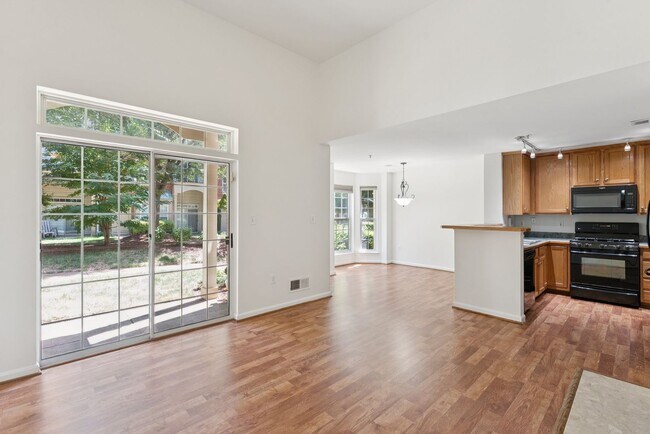 Foto del edificio - 11892 Breton Ct