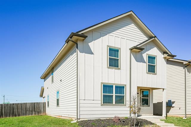 Building Photo - 5244 Applegate Dr