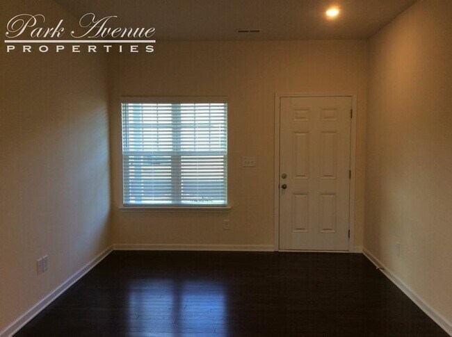 Building Photo - 13631 Brownhill Ln