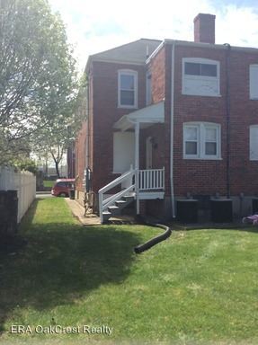 Building Photo - 16 1/2 Morningside Dr
