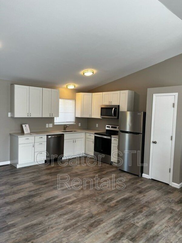 Foto del edificio - 1286 Summergate Pkwy