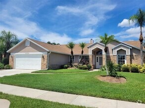 Building Photo - 2735 Eagle Lake Dr