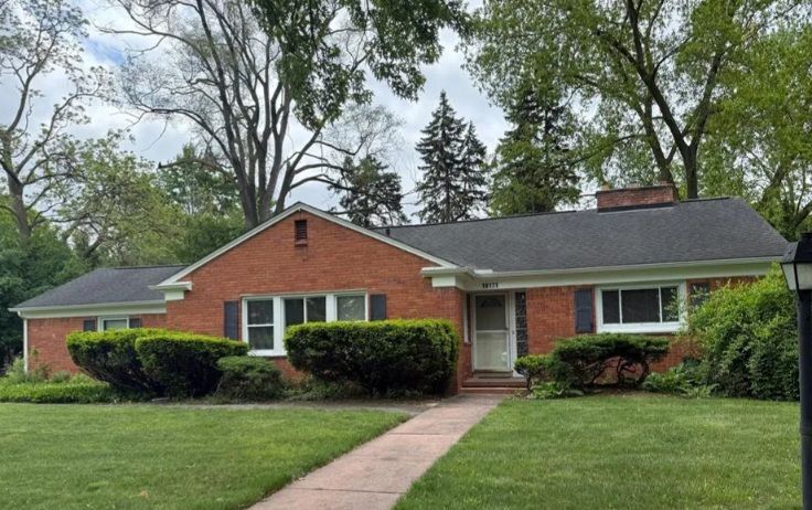 Foto principal - 18171 Kilbirnie Ave