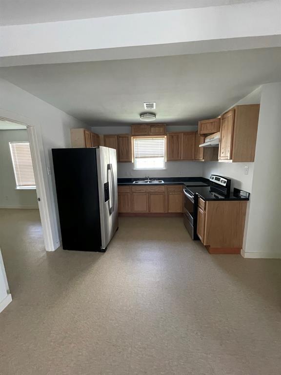 2204 Hutchins St, Houston, TX 77003 Condo for Rent in Houston, TX