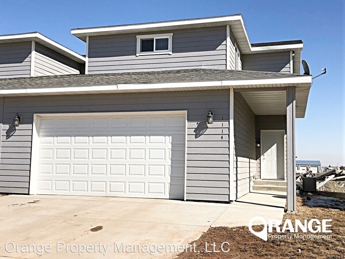1110 9th St SW, Watford City, ND 58854 House Rental in Watford City