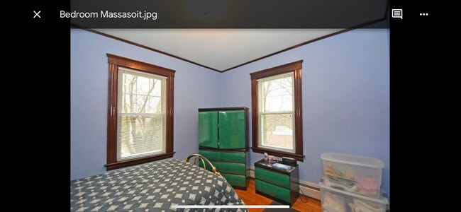 Building Photo - 468 Massasoit Rd