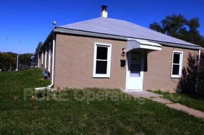 Building Photo - 3264 Polk St