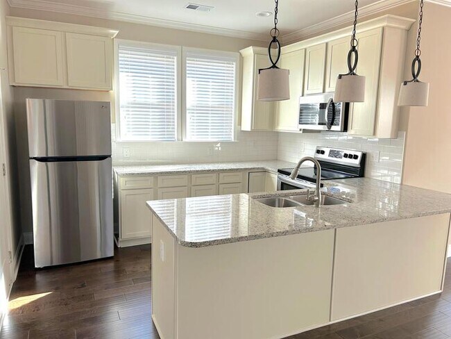 Photo - 540 Twin Lake Rd Apartment